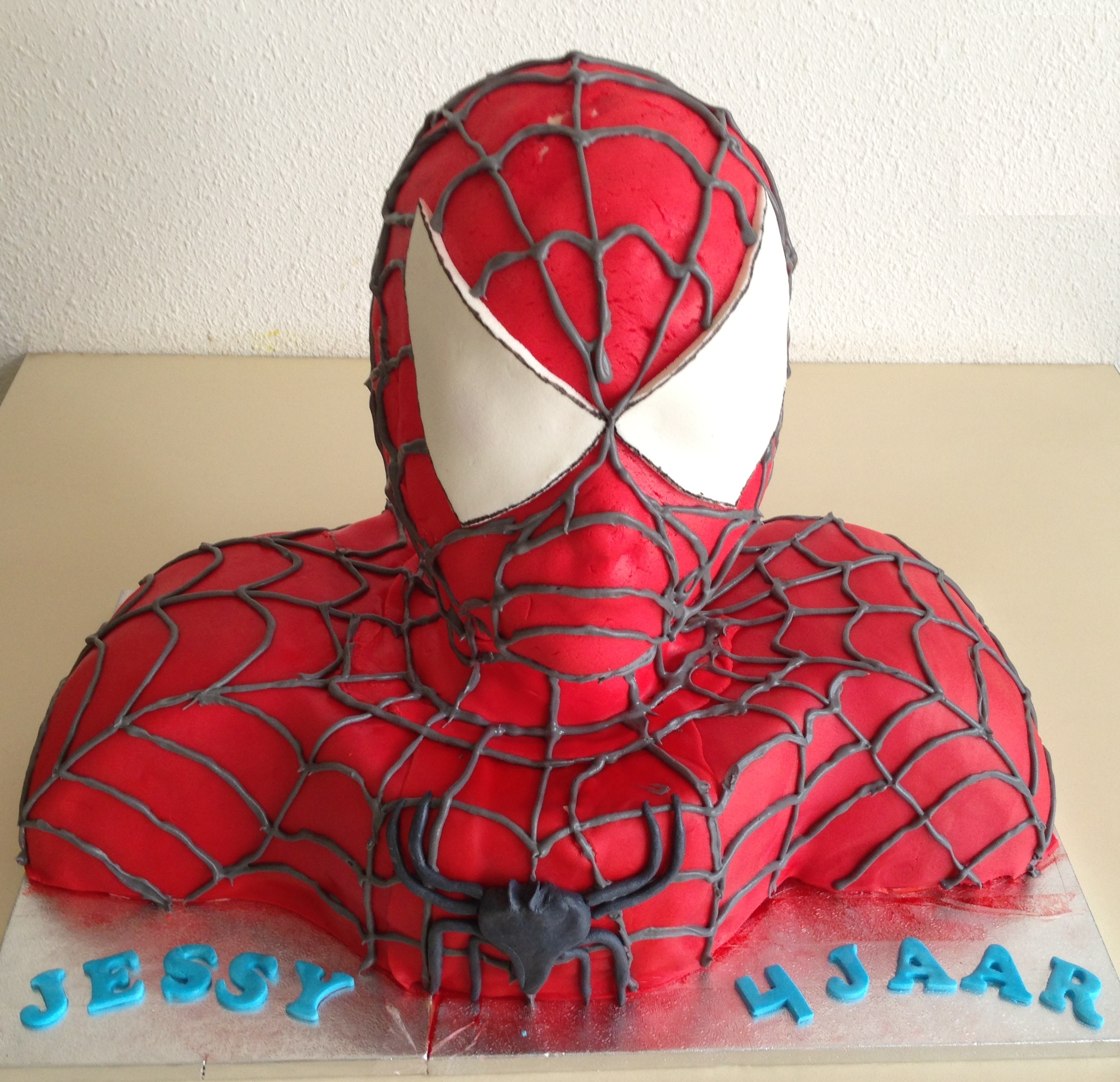 Wonderlijk 3D Spiderman-taart | Bakfreaks MB-55